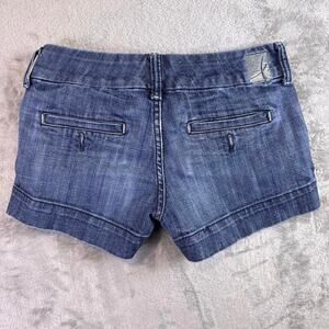 Y2K IT Jeans Los Angeles Women’s Denim Shorts Size 25 Low Rise Cuffed Blue